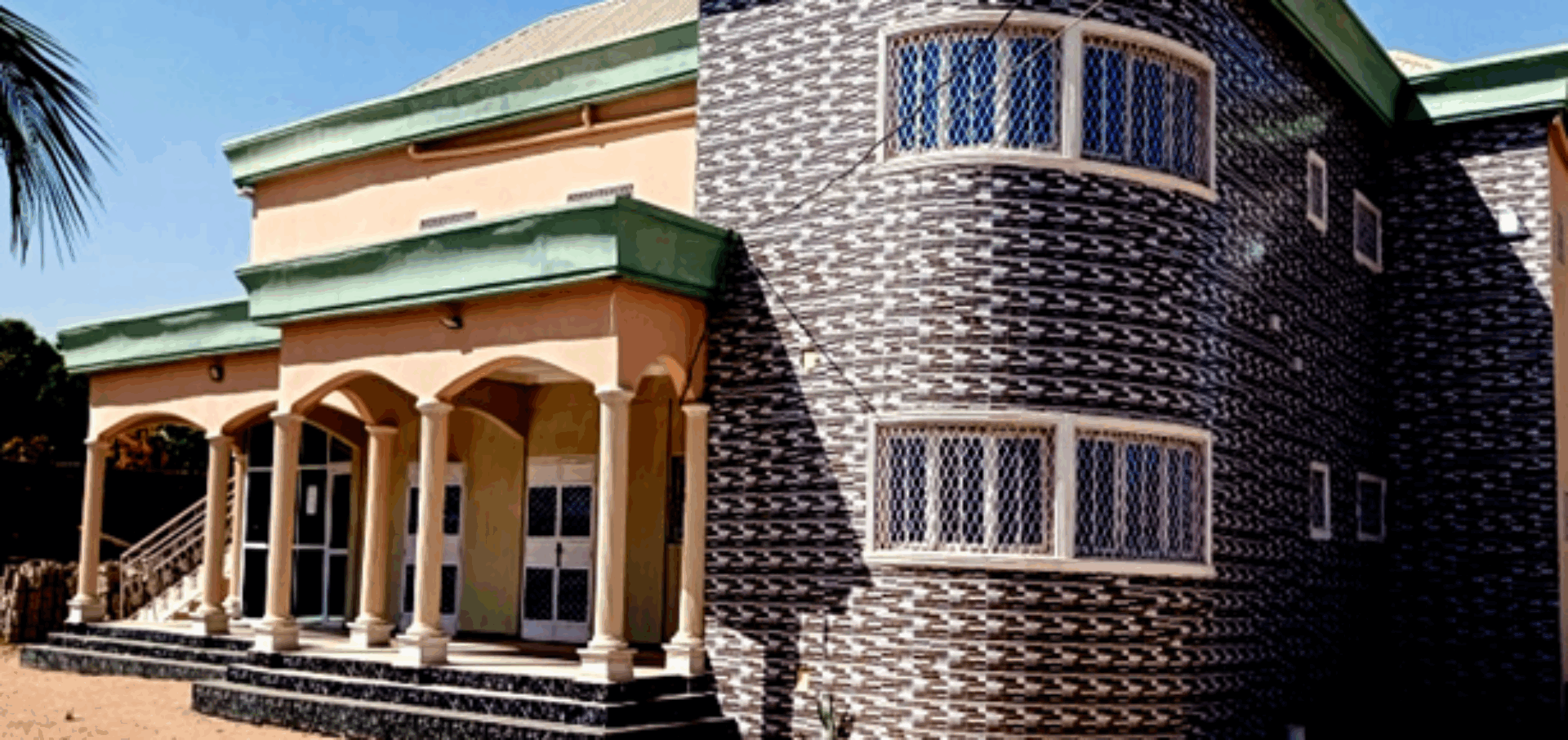 Bienvenue à la Faculté des Arts, Lettres et Sciences Humaines